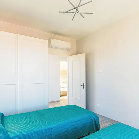 Casa Flora By Interhome Appartement San Remo