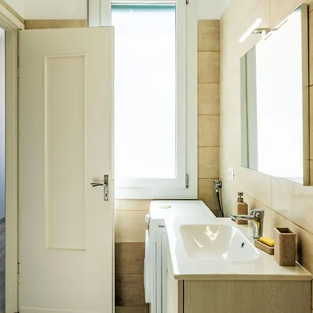 Appartement Casa Flora By Interhome